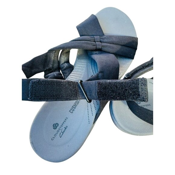 Clarks Women's Black Sandals - Picture 11 of 16